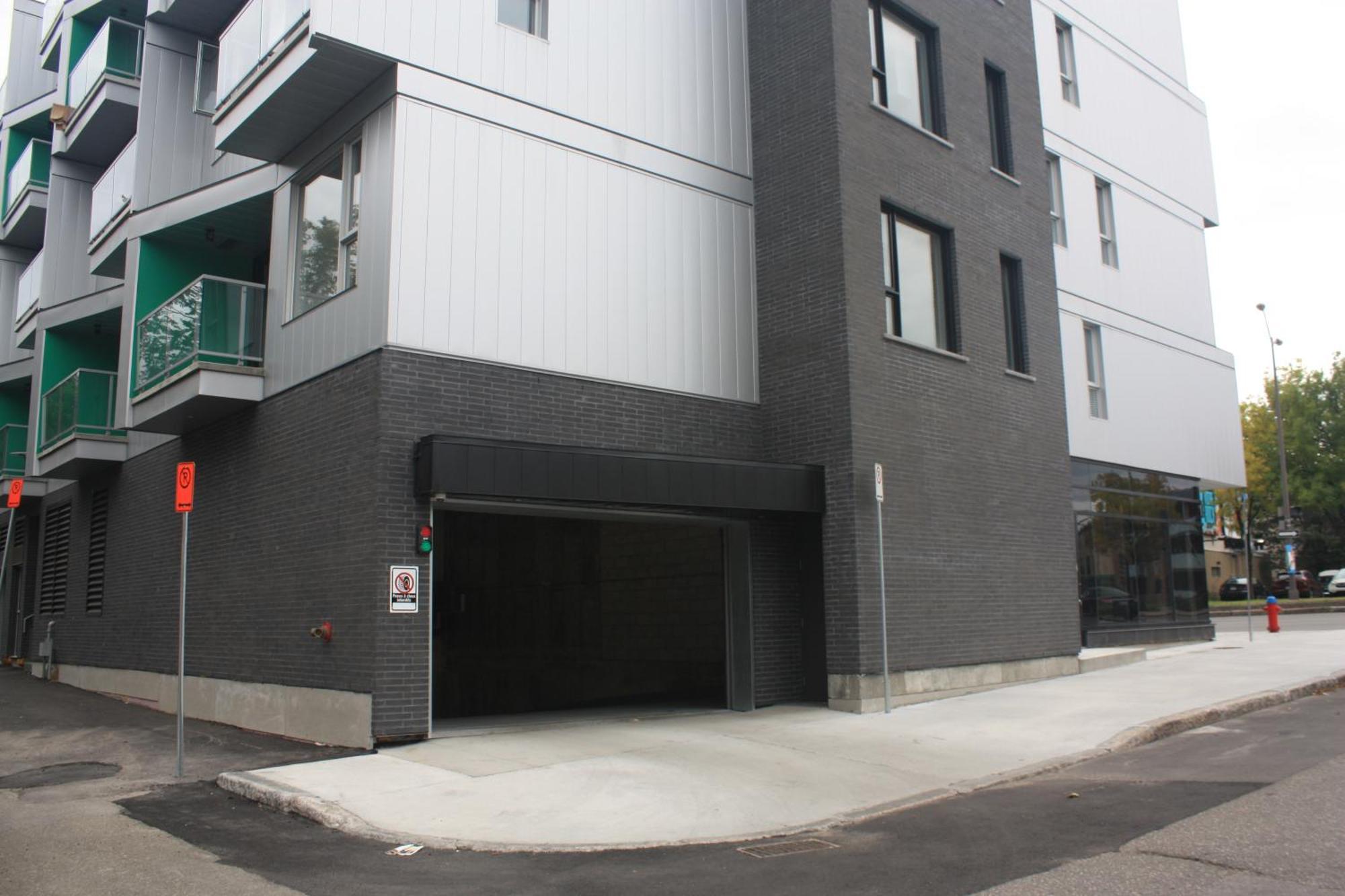 Le Kameleon 318 : Interieur Parking, Rooftop Terrace, Gym Québec Exteriör bild